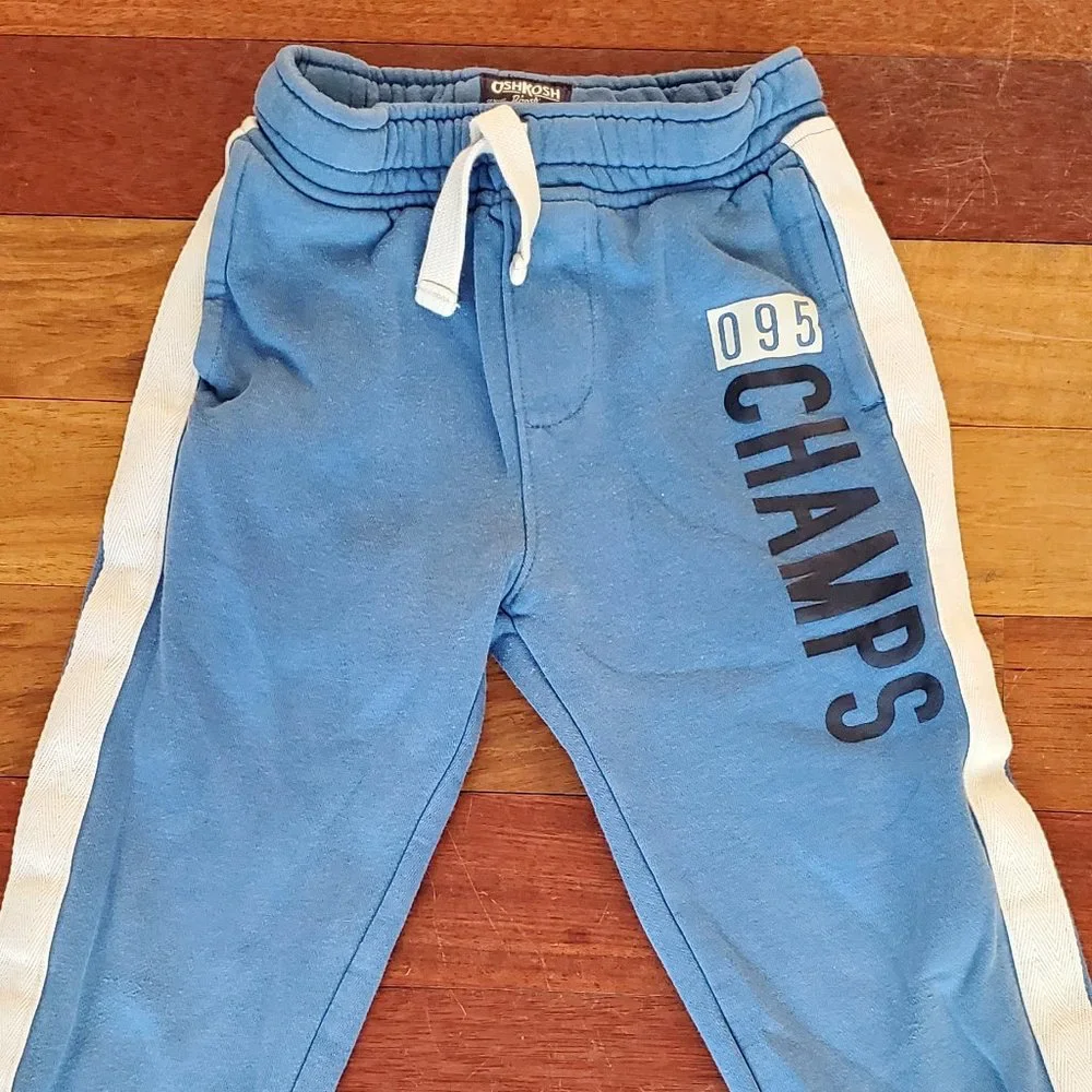 OshKosh B'gosh Light Blue Sweatpants Size 4